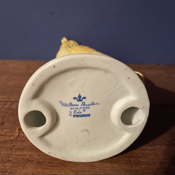 Canary figurine by Eda Mann - Picture 6 of 6